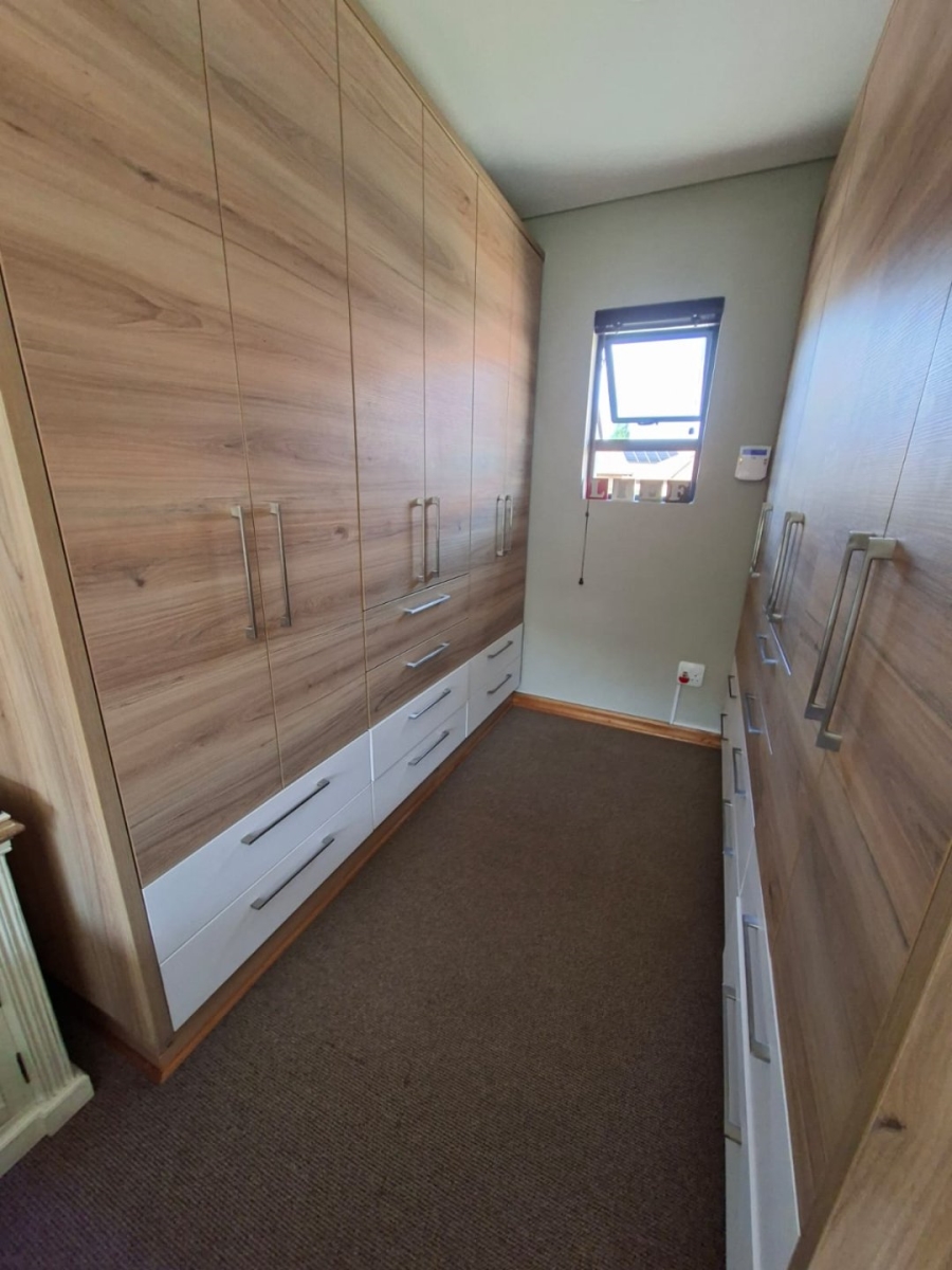 3 Bedroom Property for Sale in Wild Olive Estate Free State